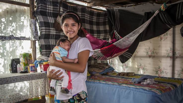 Diputados avalan prohibir matrimonio infantil en México